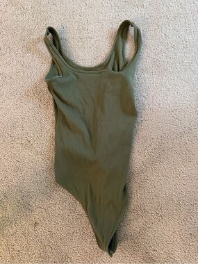 Abercrombie bodysuit size M